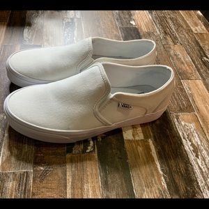 Women’s White Slip On Vans